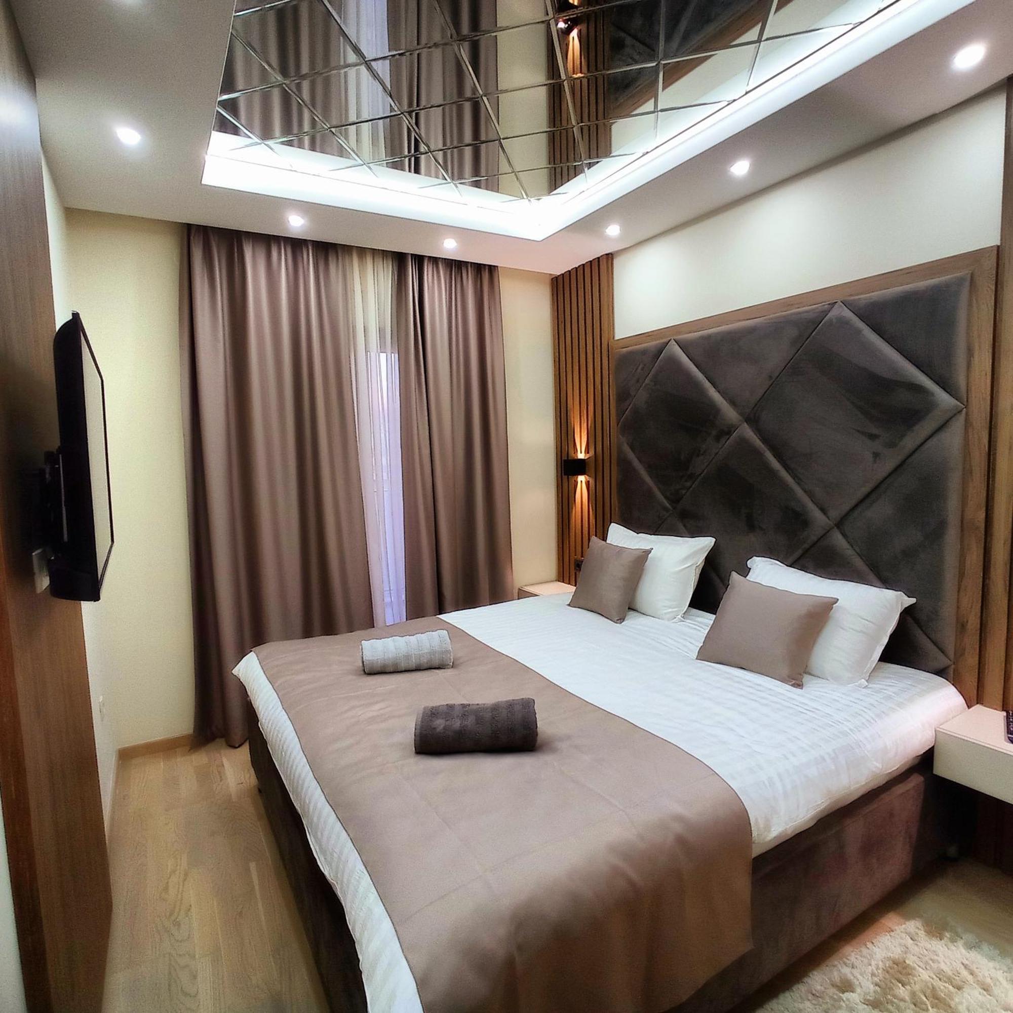 Harmony Apartments 포드고리차 외부 사진