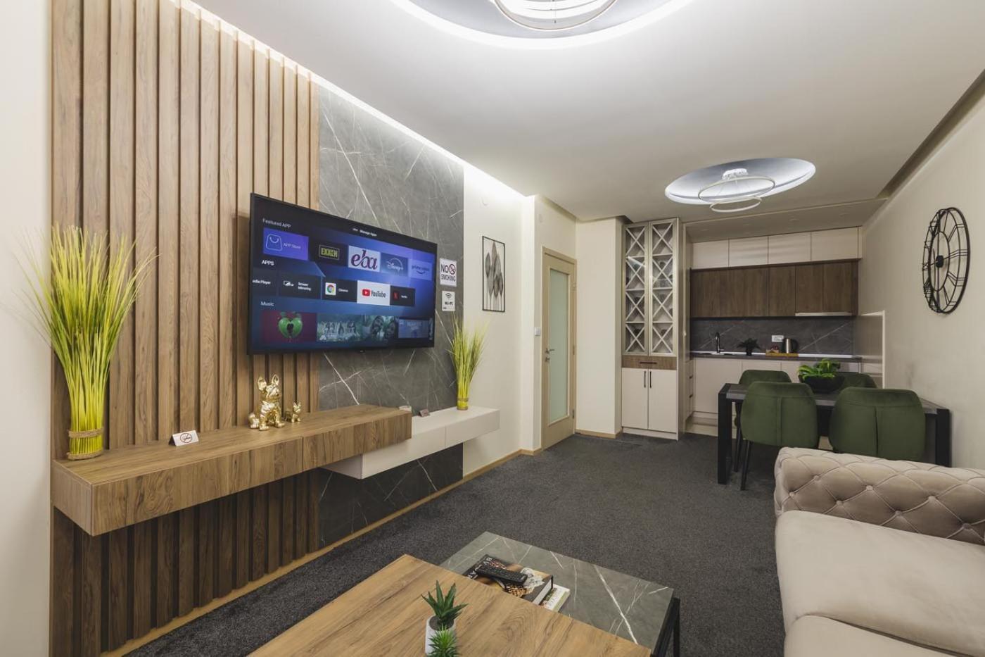 Harmony Apartments 포드고리차 외부 사진