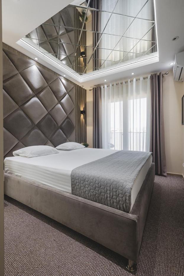 Harmony Apartments 포드고리차 외부 사진