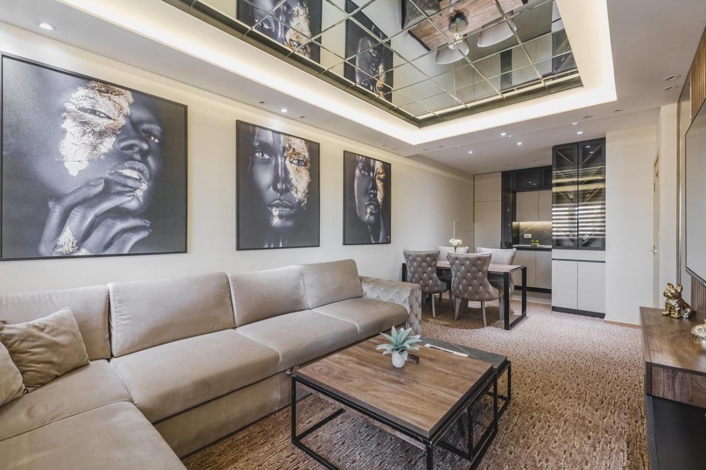 Harmony Apartments 포드고리차 외부 사진