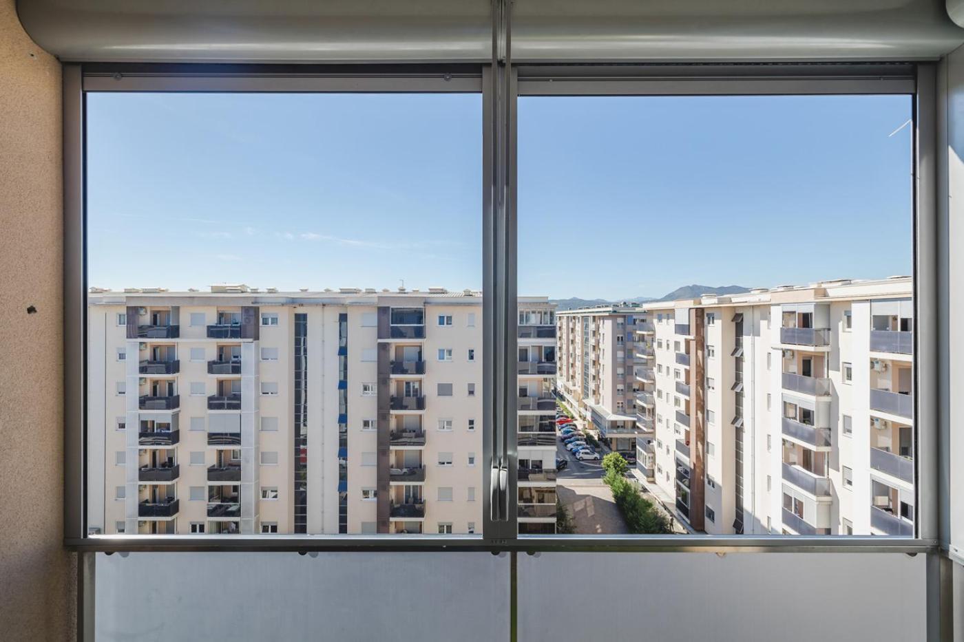 Harmony Apartments 포드고리차 외부 사진