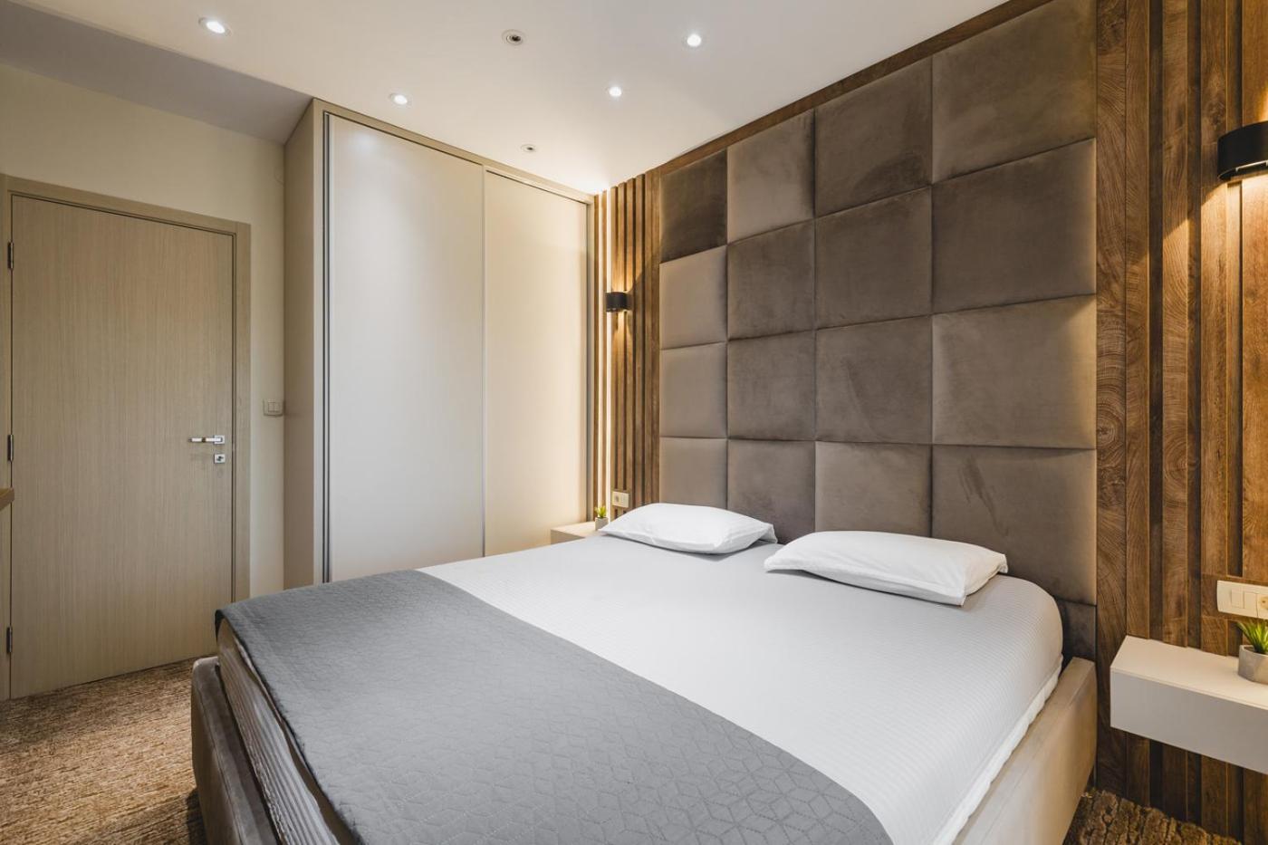 Harmony Apartments 포드고리차 외부 사진